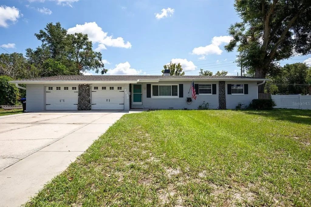 2423 Elderwood Court Orlando FL 32808