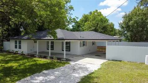 1207 W Madison Street Plant City FL 33563