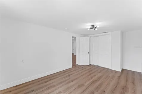 221 W Beresford Avenue Deland FL 32720