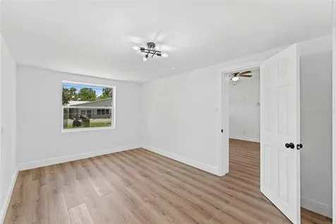 221 W Beresford Avenue Deland FL 32720