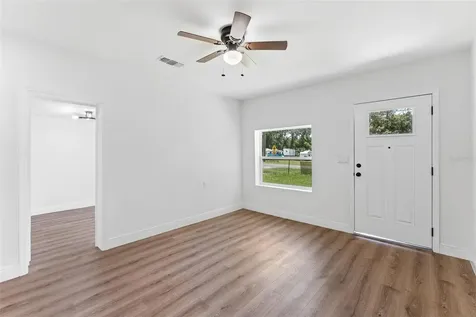 221 W Beresford Avenue Deland FL 32720