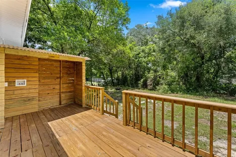 221 W Beresford Avenue Deland FL 32720