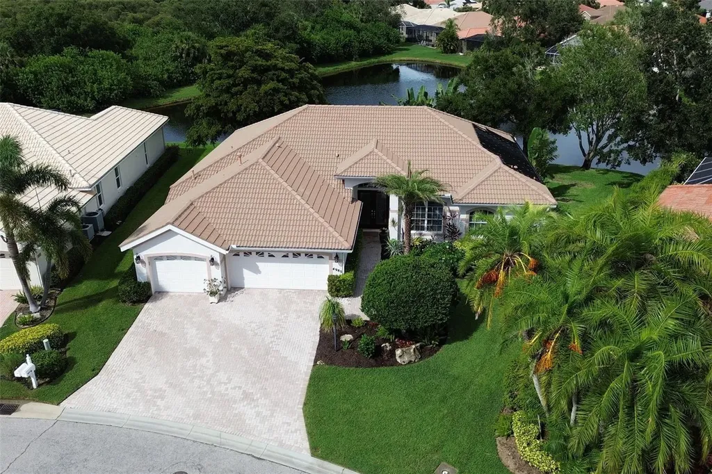 4985 Gardiners Bay Circle Sarasota FL 34238