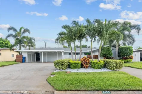5122 39th Street S St Petersburg FL 33711