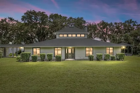 7455 SE 170th Avenue Road Ocklawaha FL 32179