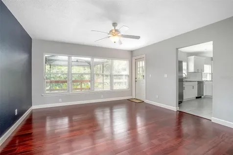 818 W Highland Avenue Deland FL 32720
