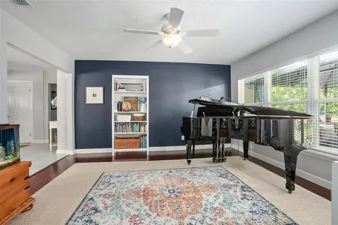 818 W Highland Avenue Deland FL 32720