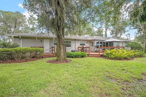 818 W Highland Avenue Deland FL 32720