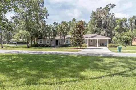 818 W Highland Avenue Deland FL 32720