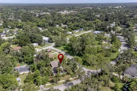 818 W Highland Avenue Deland FL 32720