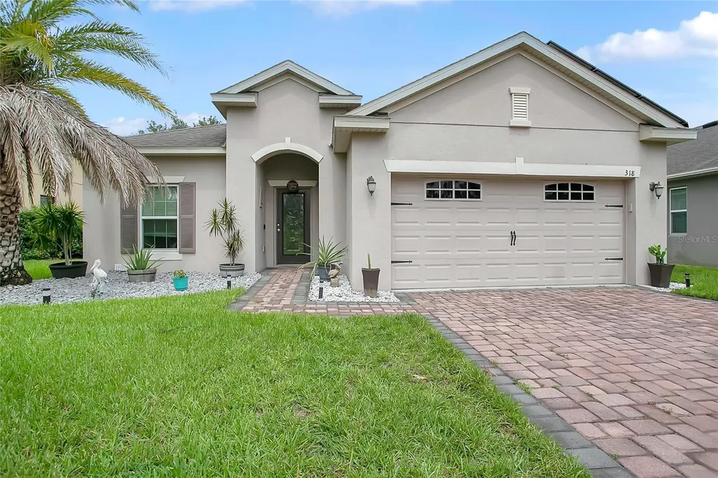 318 Lake Davenport Circle Davenport FL 33837