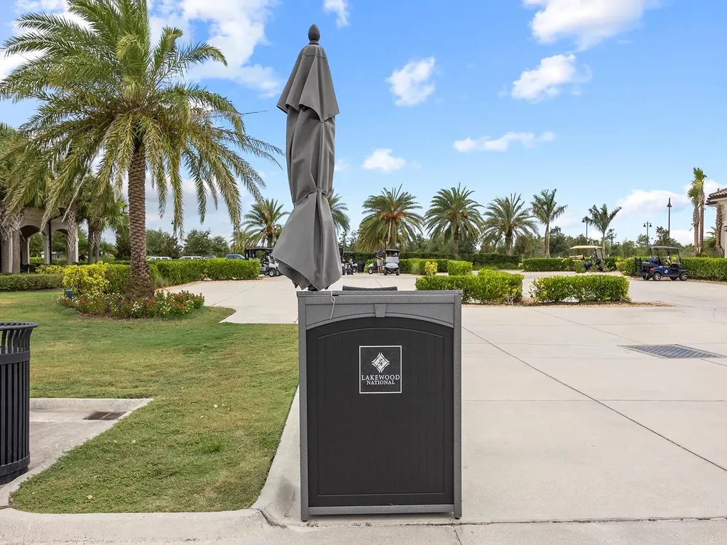 5947 Brandon Run Lakewood Ranch FL 34211