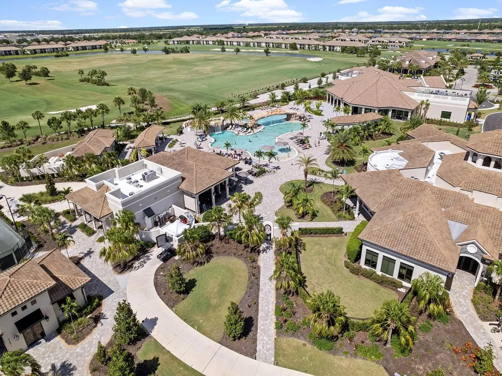 5947 Brandon Run Lakewood Ranch FL 34211