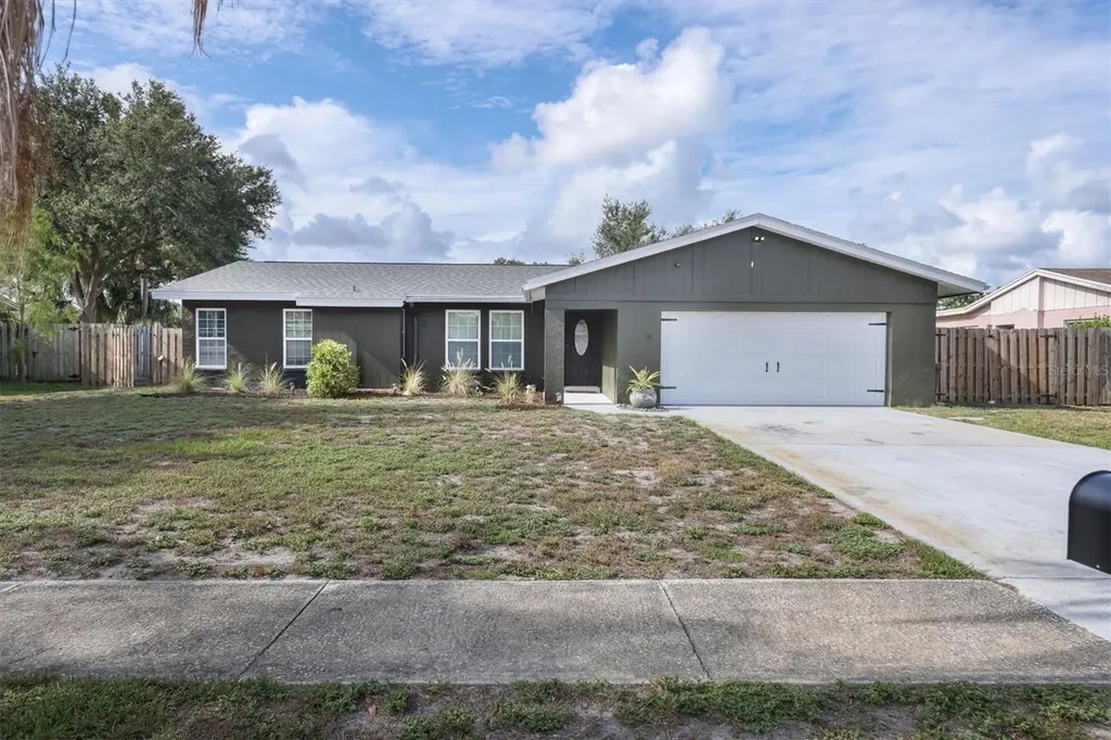 836 Ponderosa Pine Lane Sarasota FL 34243