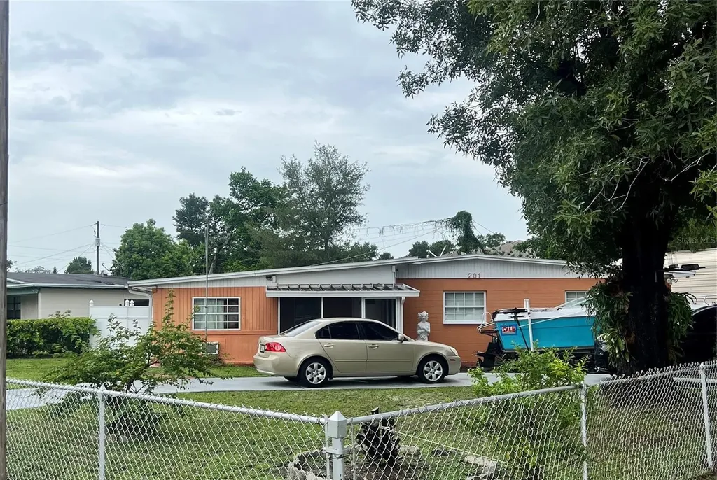 201 W Linebaugh Avenue Tampa FL 33612