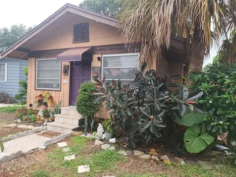 2133 44th Avenue N St Petersburg FL 33714