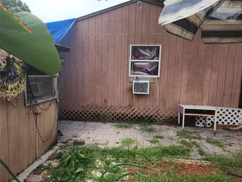 2133 44th Avenue N St Petersburg FL 33714