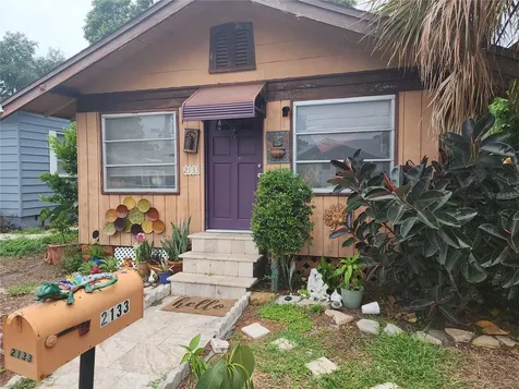 2133 44th Avenue N St Petersburg FL 33714