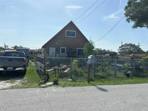 4040 Walnut Avenue Sarasota FL 34234