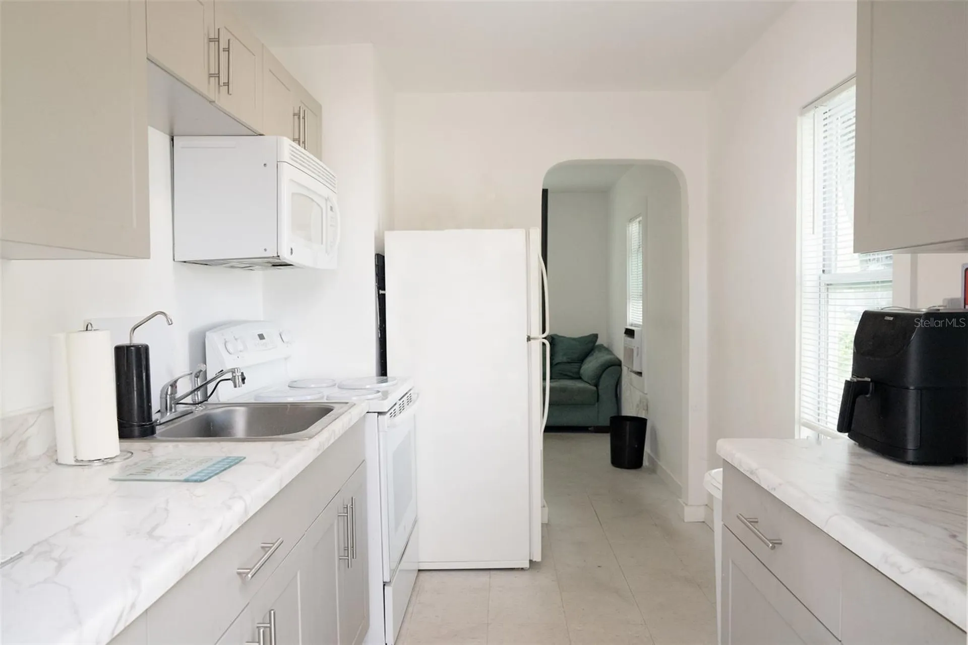 3227 5th Avenue S St Petersburg FL 33712