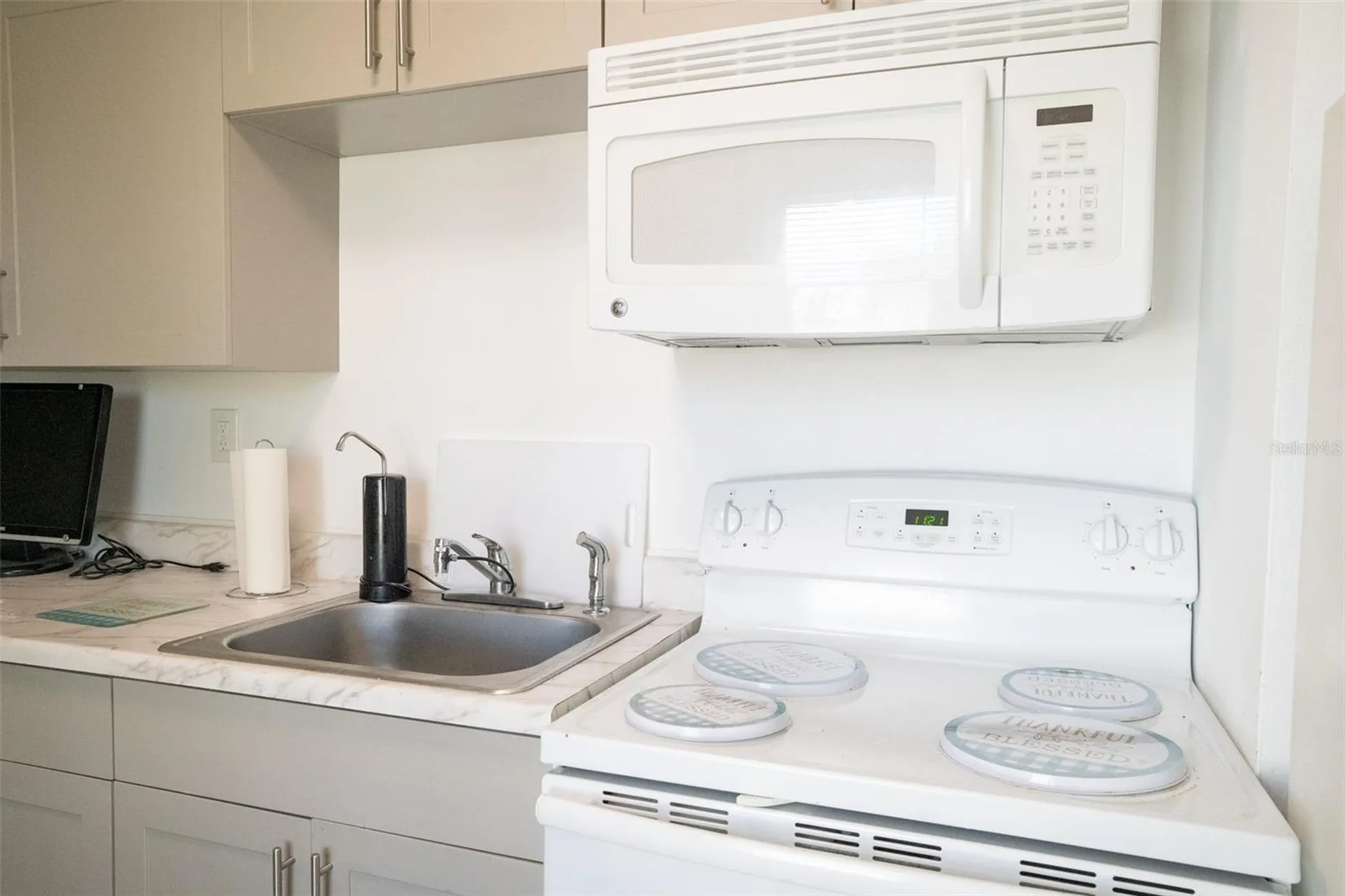 3227 5th Avenue S St Petersburg FL 33712