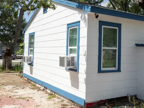 3227 5th Avenue S St Petersburg FL 33712