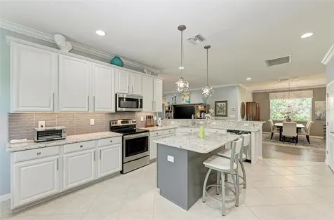 6463 Willowshire Way Bradenton FL 34212