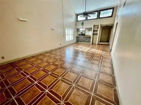 103 Seville Court N Plant City FL 33566
