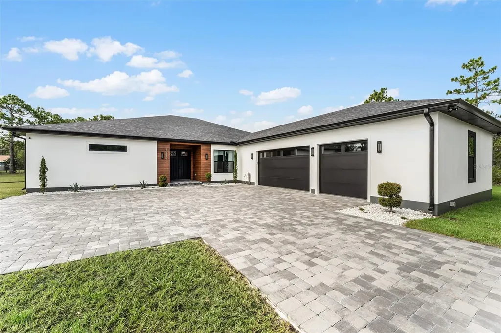 19512 Majestic Street Orlando FL 32833