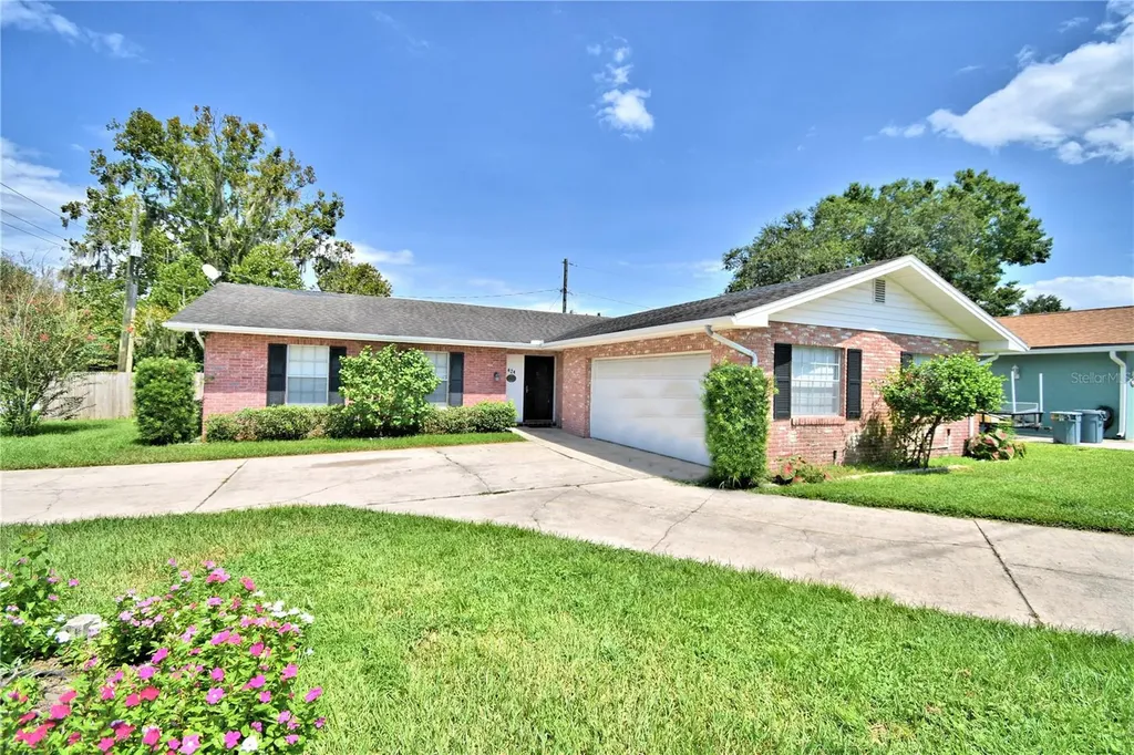 424 Lake Ned Road Winter Haven FL 33884