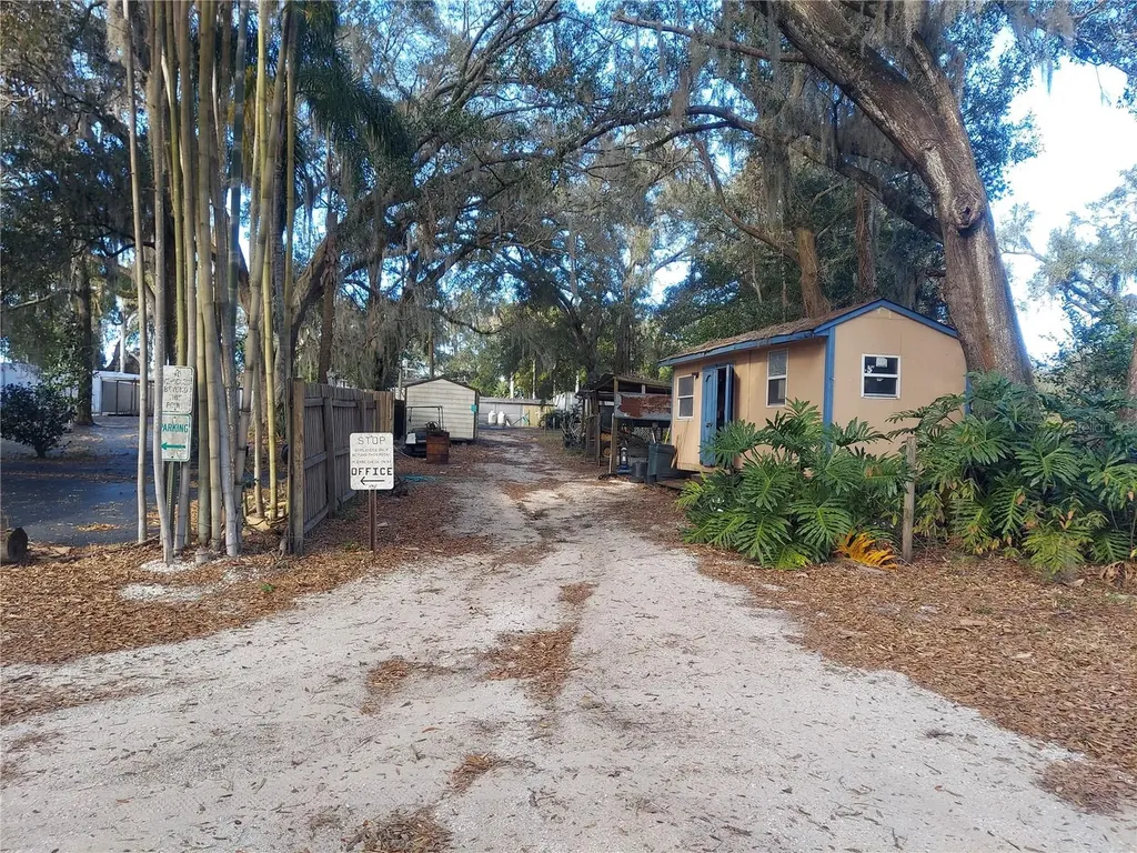 453 W Drive Martin Luther King Jr Boulevard Seffner FL 33584