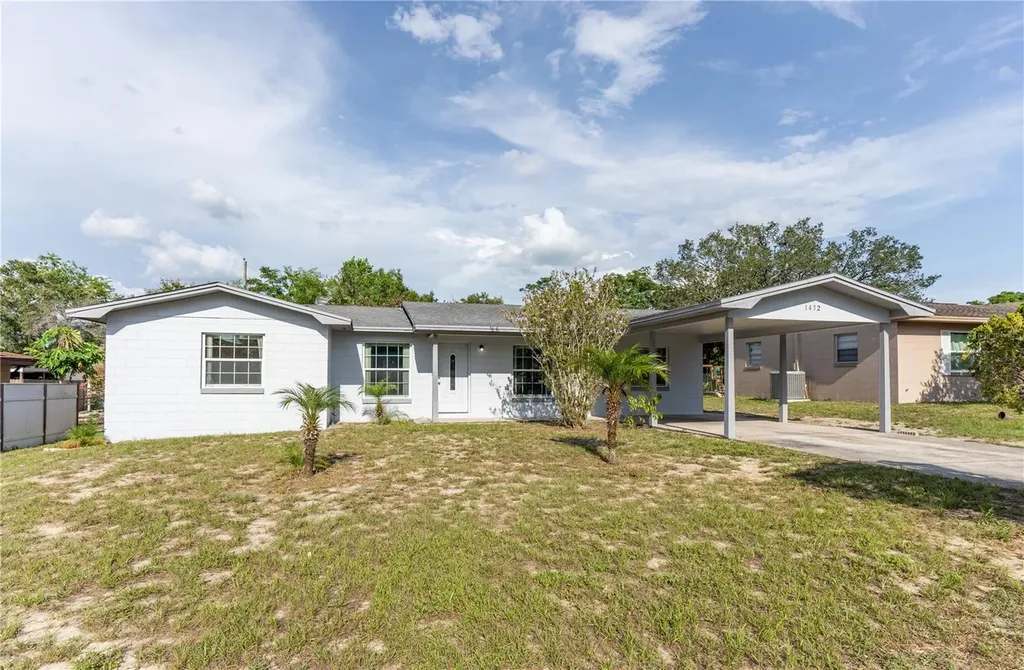 1432 Morningside Drive Lake Wales FL 33853