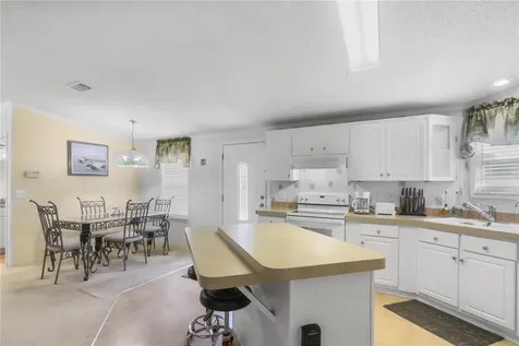 2100 Kings Highway Port Charlotte FL 33980