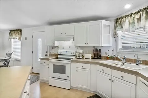 2100 Kings Highway Port Charlotte FL 33980