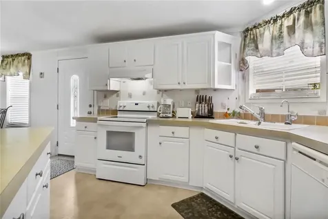 2100 Kings Highway Port Charlotte FL 33980