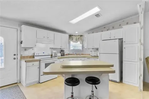 2100 Kings Highway Port Charlotte FL 33980