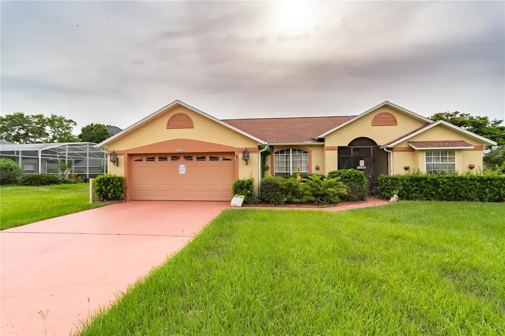 1402 Crownview Court Kissimmee FL 34744