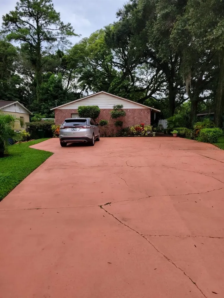 1503 E Poinsettia Avenue Tampa FL 33612