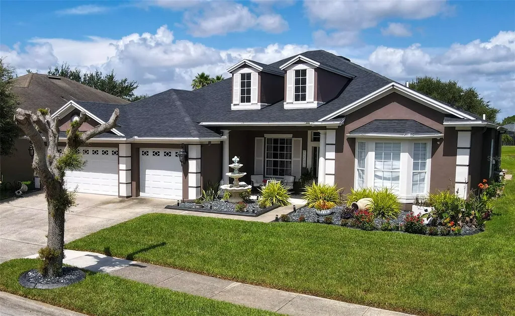 6878 Lake Carlisle Boulevard Orlando FL 32829