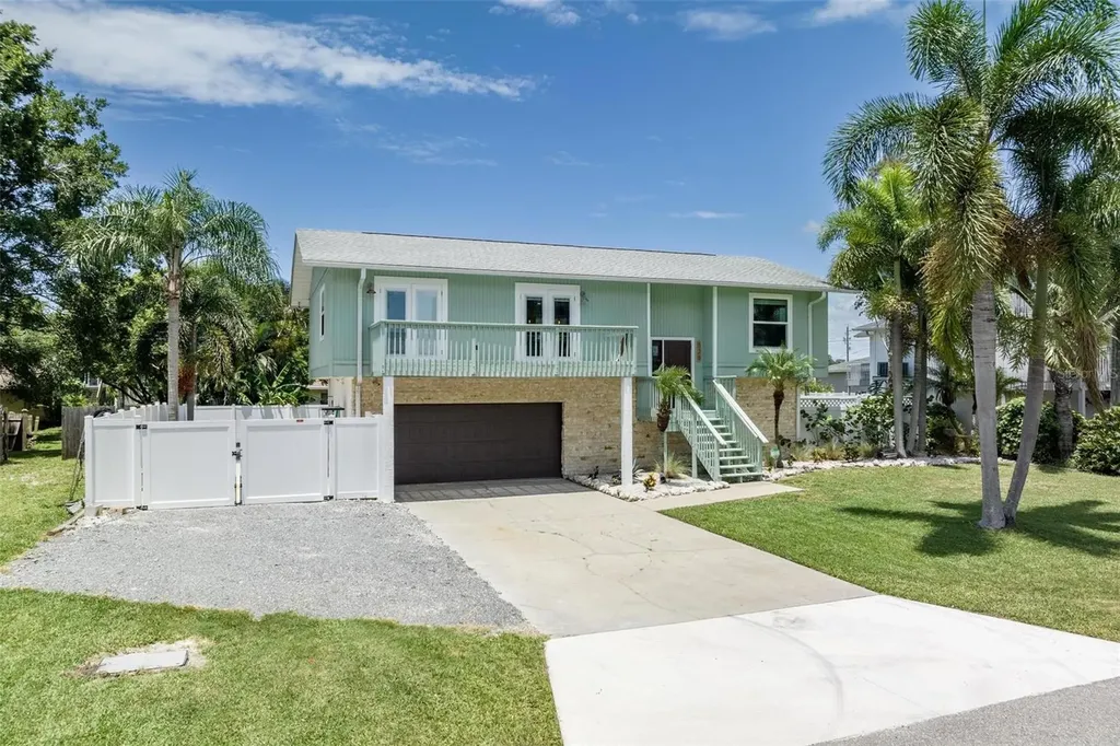 528 44th Street Court W Palmetto FL 34221