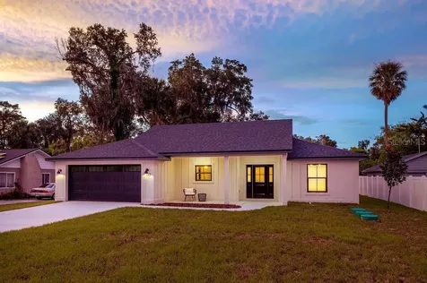 745 W French Avenue Orange City FL 32763