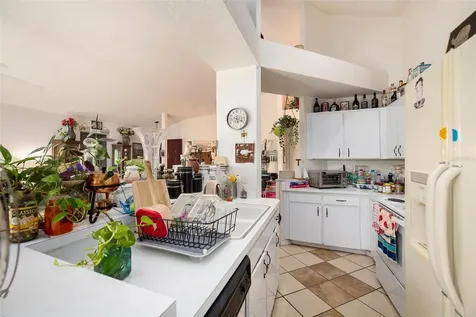 2785 Casilla Way S St Petersburg FL 33712