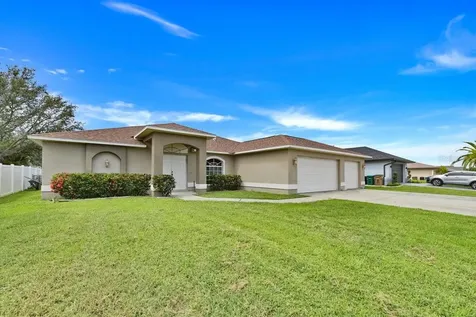 539 SE 2nd Terrace Cape Coral FL 33990
