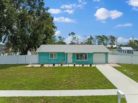 5922 Hobhill Avenue North Port FL 34287