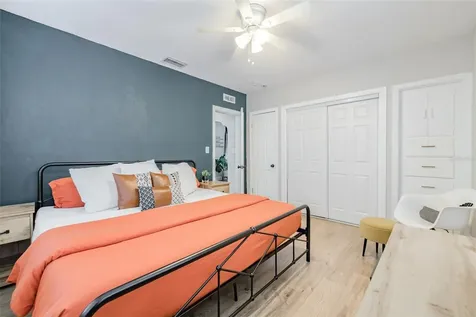 2731 W Spruce Street Tampa FL 33607