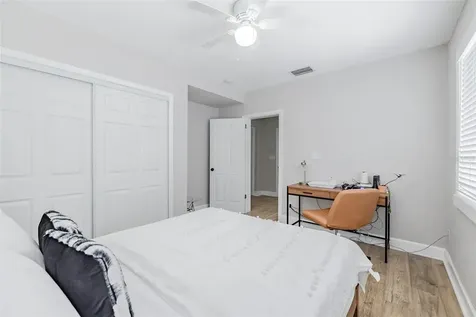 2731 W Spruce Street Tampa FL 33607