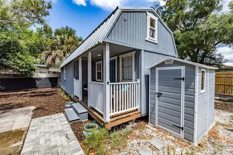 2731 W Spruce Street Tampa FL 33607