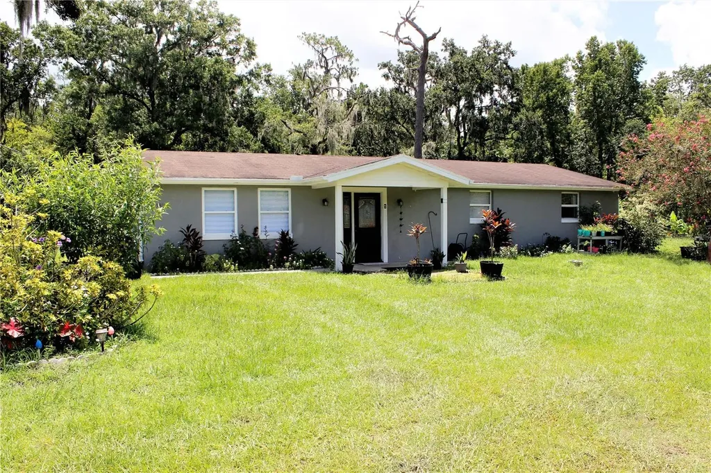3818 Jerry Smith Road Dover FL 33527