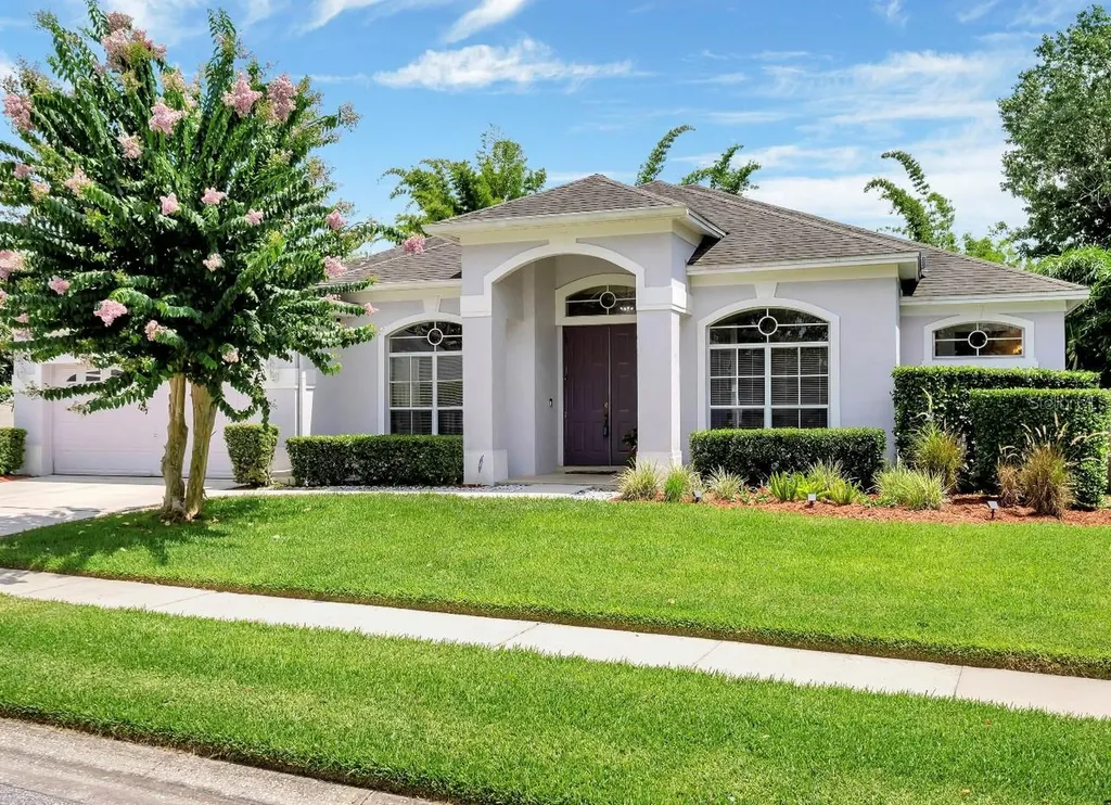1985 Westbourne Drive Oviedo FL 32765