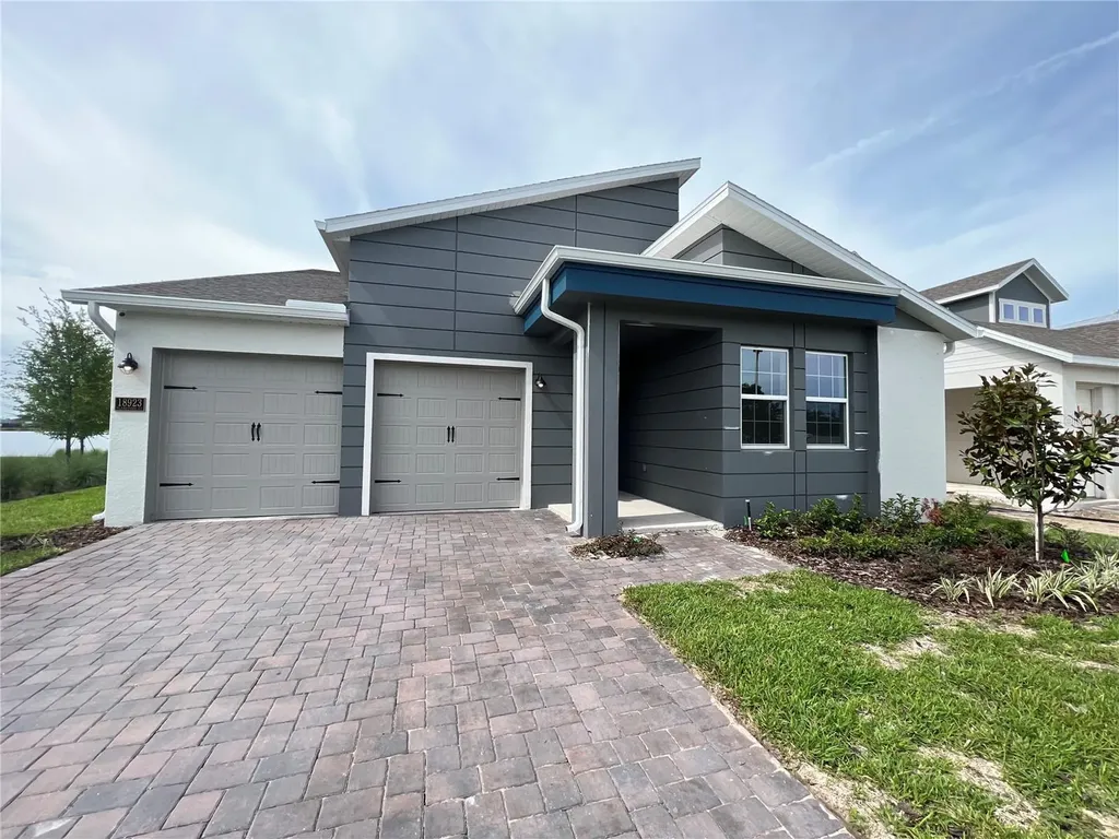 18923 Planetree Street Orlando FL 32827
